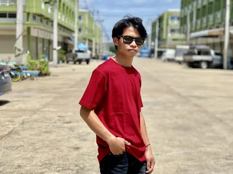เสื้อสีพื้น เสื้อตัวเปล่า ขายปลีกและส่งถูกที่สุดในประตูน้ำ โบ๊เบ๊ เสื้อตัวเปล่า เสื้อคอกลม แบบที่ 5