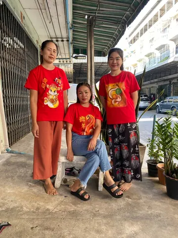 รับผลิตและพิมพ์ “เสื้อตรุษจีน/เสื้อสีแดง” คุณภาพพรีเมียม! แบบที่ 8